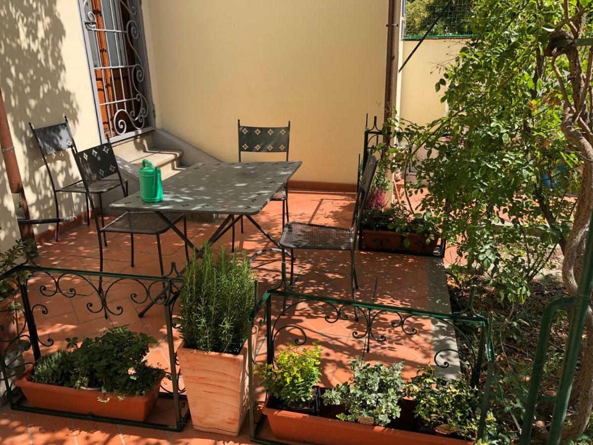 Appartamento con Vista Giardino